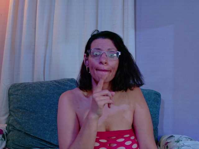 MonicaRosse's BongaCams show and profile