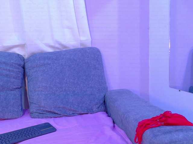MonicaRosse's BongaCams show and profile