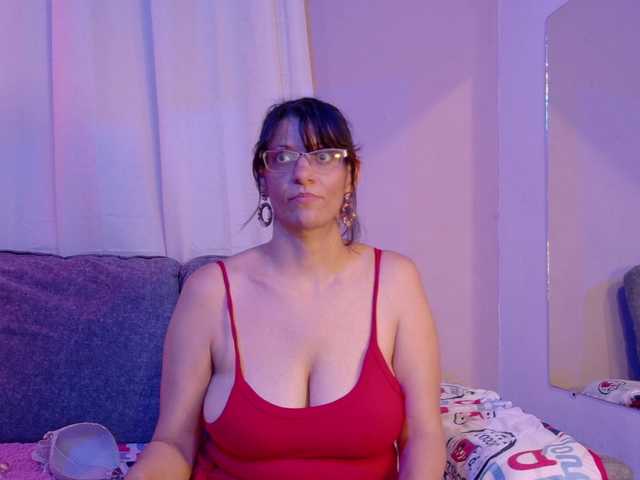 MonicaRosse's BongaCams show and profile