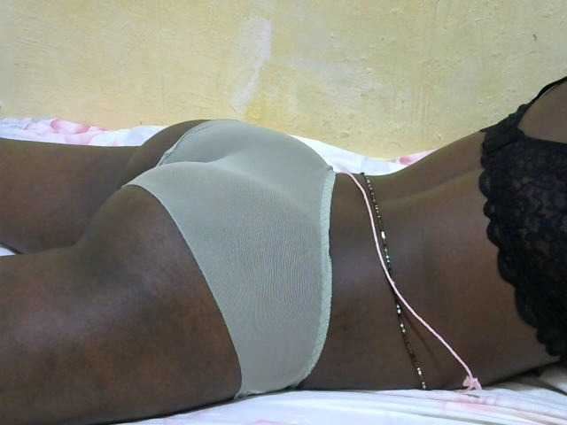 Sweetlover88 webcam bongacams model stream image