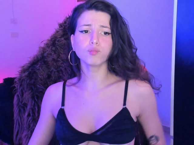 LolaMustaine from BongaCams is Freechat