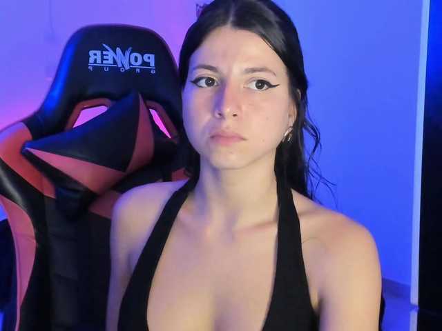 LolaMustaine's BongaCams show and profile