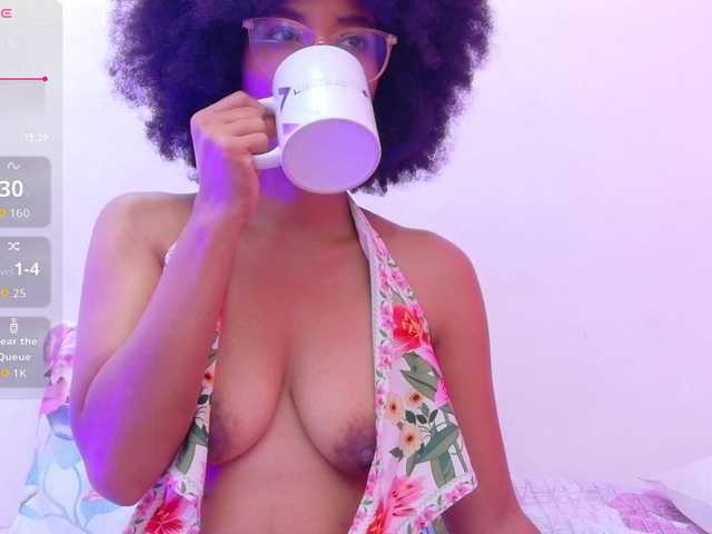fitsexxyebony's BongaCams show and profile