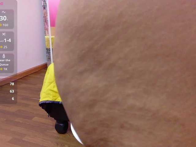 fitsexxyebony's BongaCams show and profile