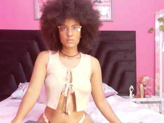 fitsexxyebony fitsexxyebony