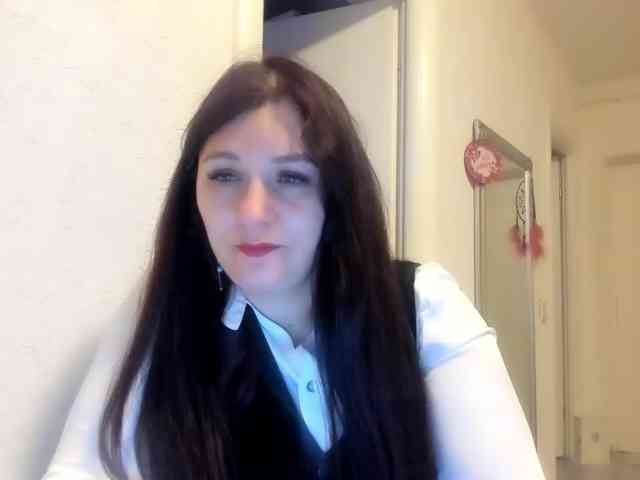 Erika84Bella webcam