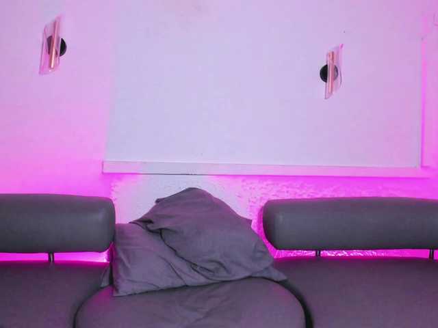 AliciaWhite-nt Live Cam on BongaCams