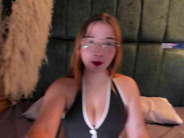 AliciaWhite-nt webcam