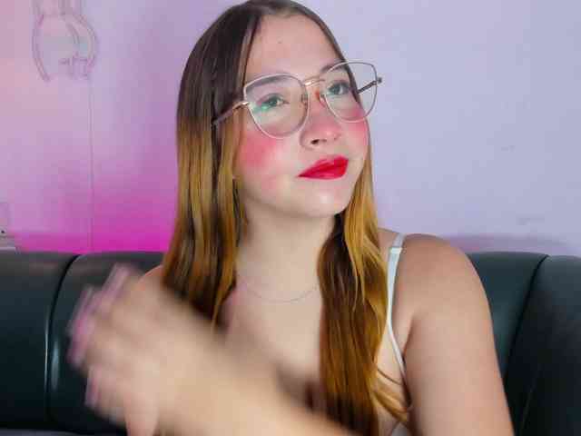 AliciaWhite-nt webcam