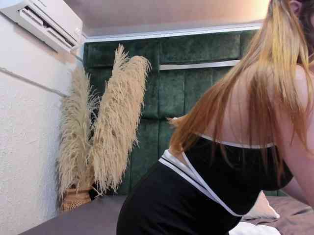 AliciaWhite-nt webcam