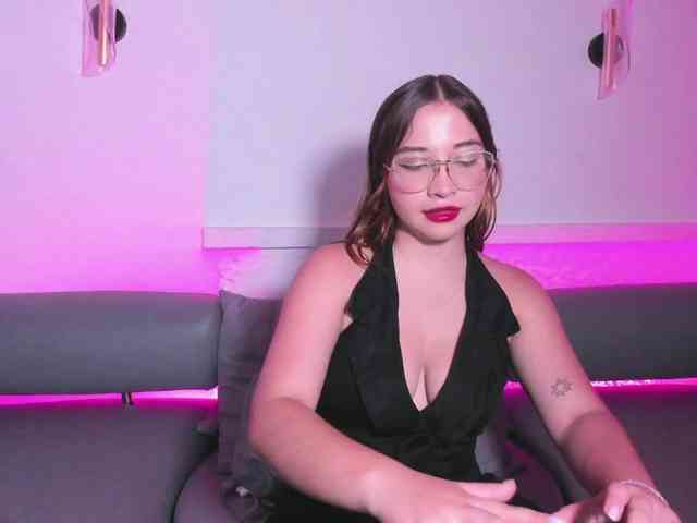 AliciaWhite-nt webcam