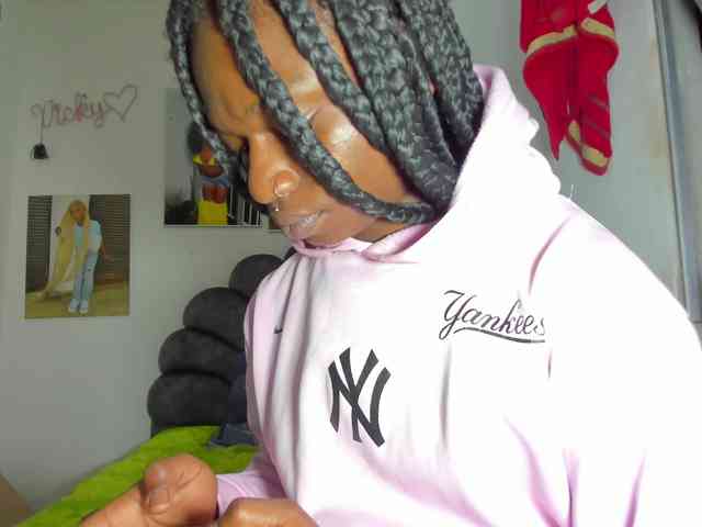 vicky-hot Live Webcam on BongaCams