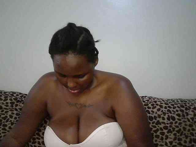 Hypnotica Live Webcam on BongaCams