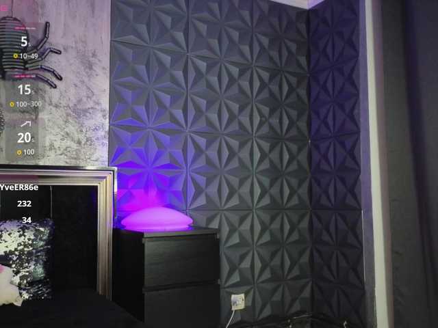 Tarrastar's BongaCams show and profile