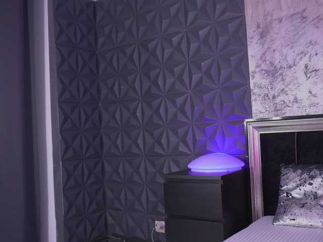 Tarrastar's BongaCams show and profile