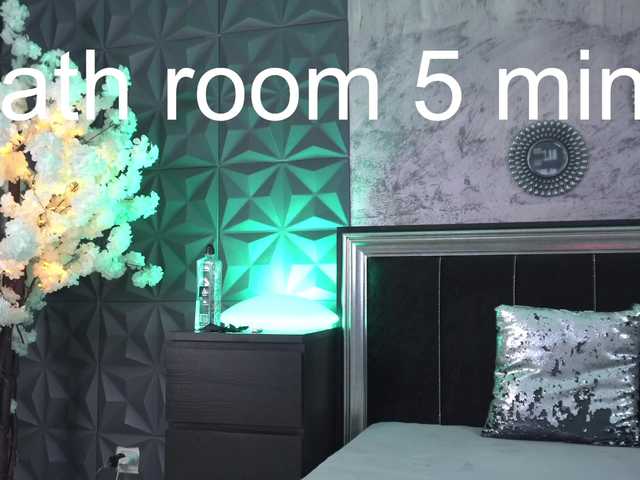 Tarrastar's BongaCams show and profile