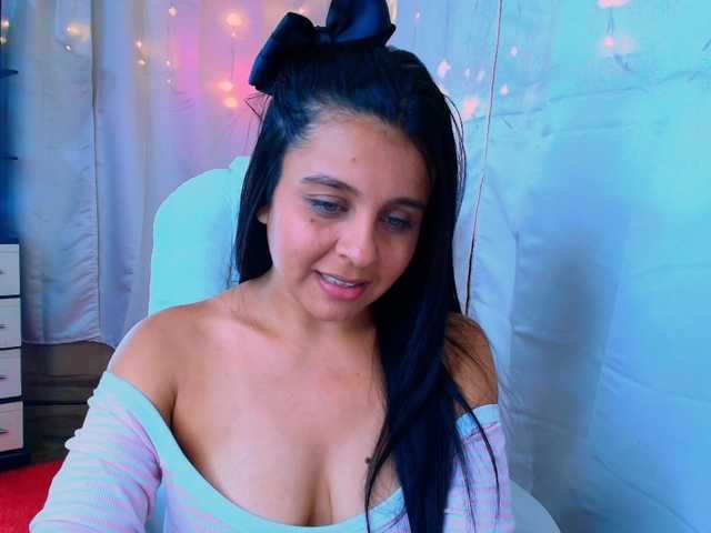 Danielasew's BongaCams show and profile
