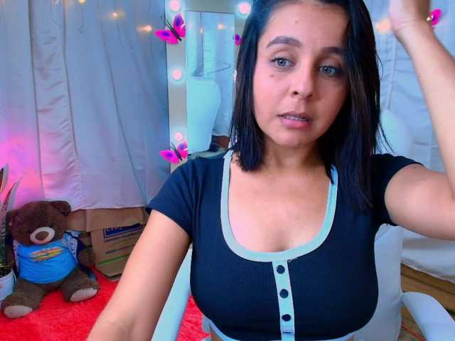 Daniela Sew (Danielasew)