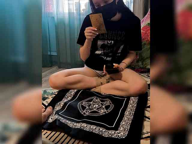 Lyoublue Live Webcam on BongaCams