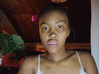 Stella11's Live Webcam