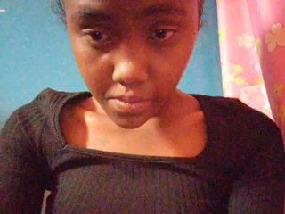 Stella11's Live Webcam