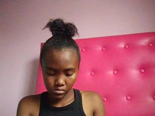 Stella11's Live Webcam