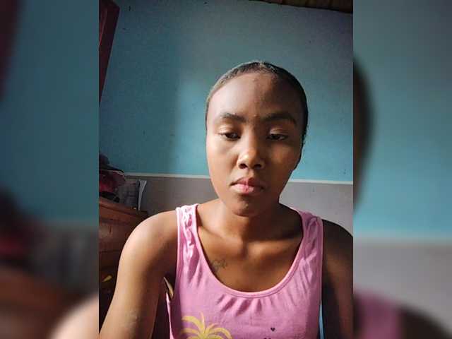 Stella11's BongaCams show and profile