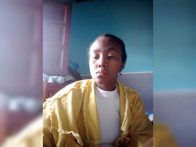 Stella11's BongaCams show and profile