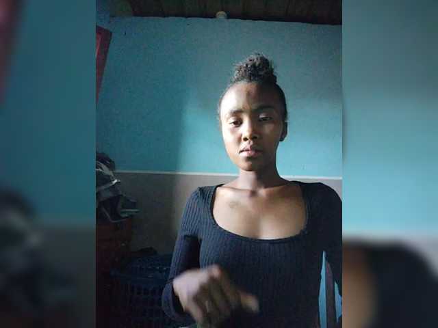 Stella11's BongaCams show and profile