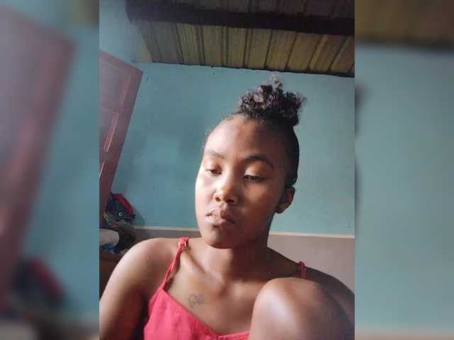 Stella11's BongaCams show and profile