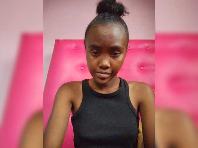 Stella11's BongaCams show and profile