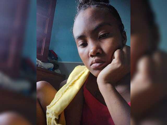 Stella11's BongaCams show and profile