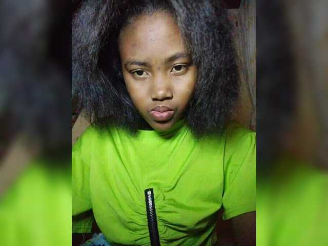 Stella11's BongaCams show and profile