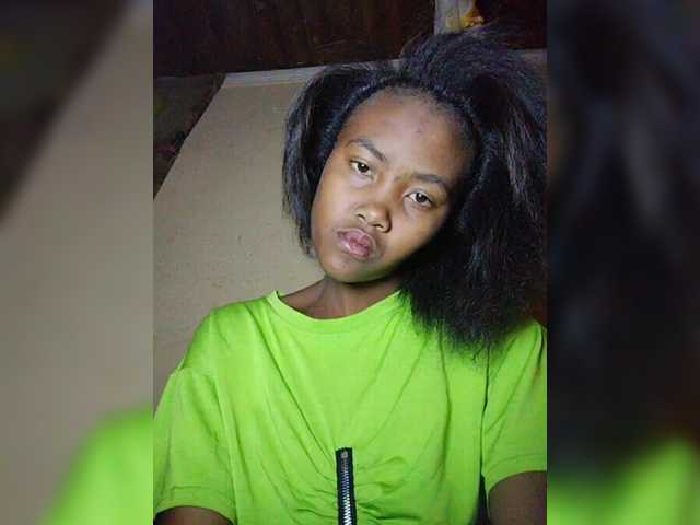 Stella11's BongaCams show and profile