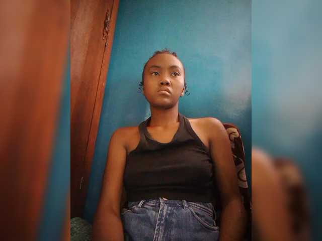 Stella11's BongaCams show and profile