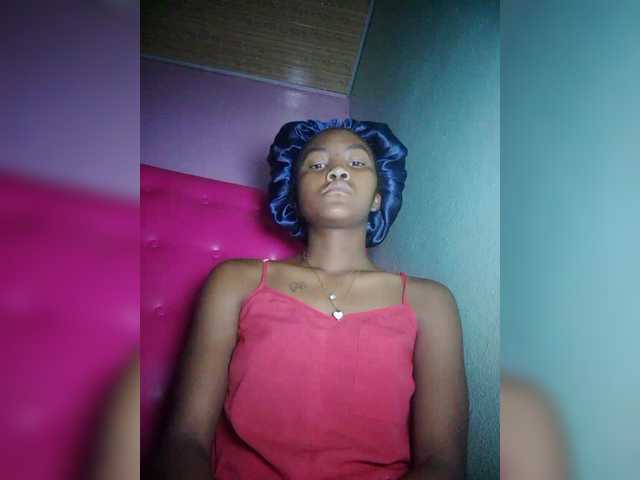 Stella11's BongaCams show and profile