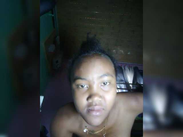 Stella11's BongaCams show and profile