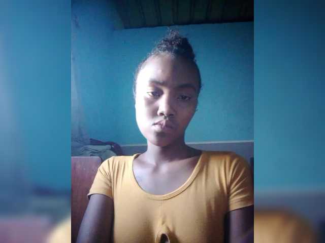 Stella11's BongaCams show and profile