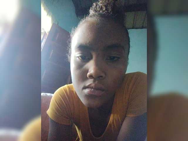 Stella11's BongaCams show and profile