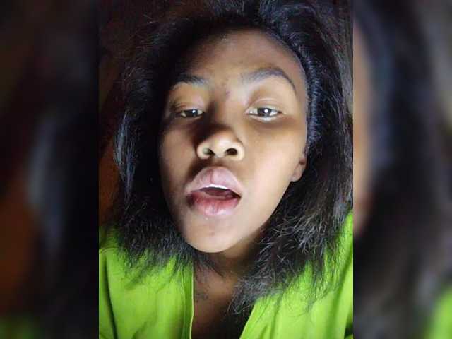 Stella11's BongaCams show and profile