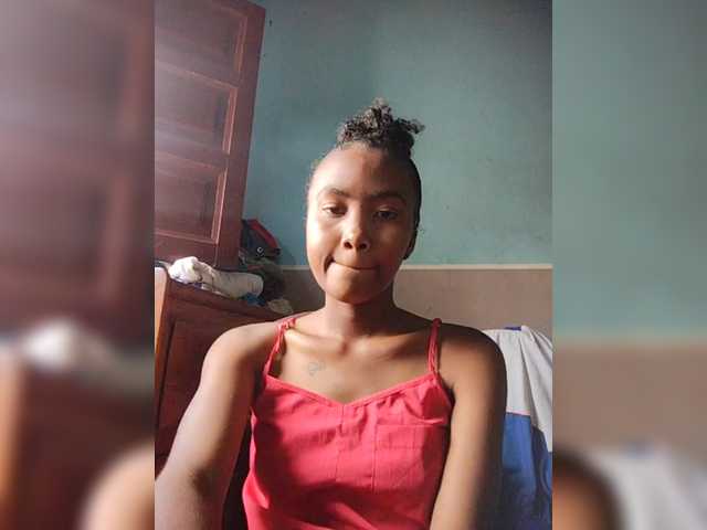 Stella11's BongaCams show and profile