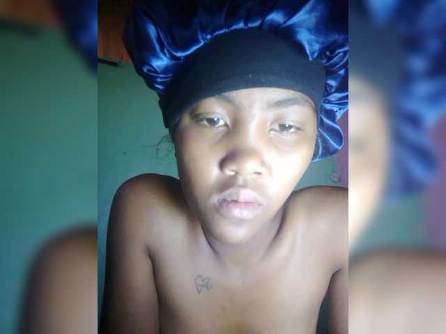 Stella11's BongaCams show and profile