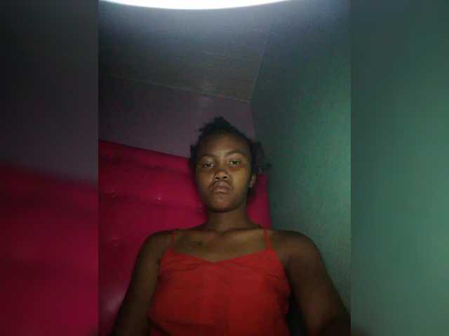 Stella11's BongaCams show and profile