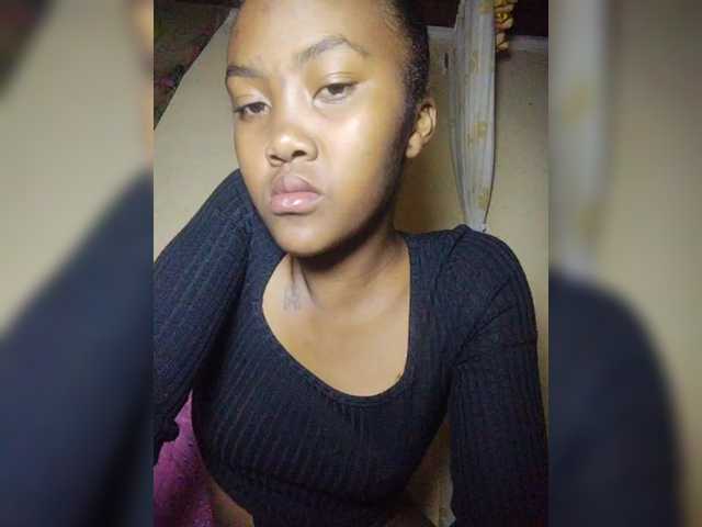 Stella11's BongaCams show and profile