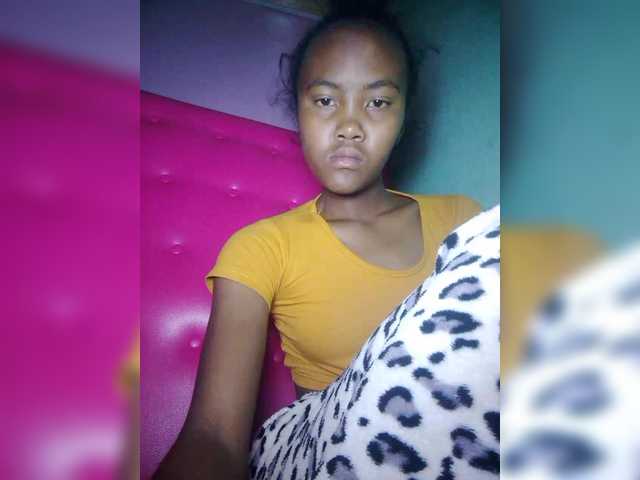 Stella11's BongaCams show and profile