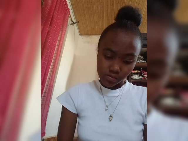 Stella11's BongaCams show and profile