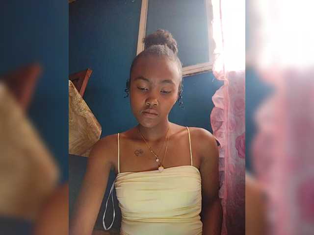 Stella11's BongaCams show and profile