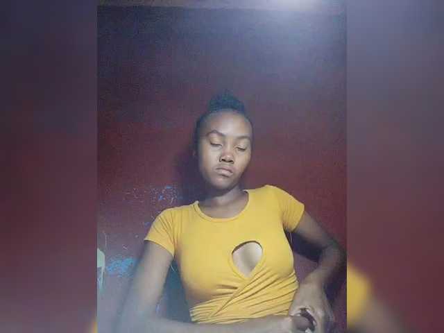 Stella11's BongaCams show and profile