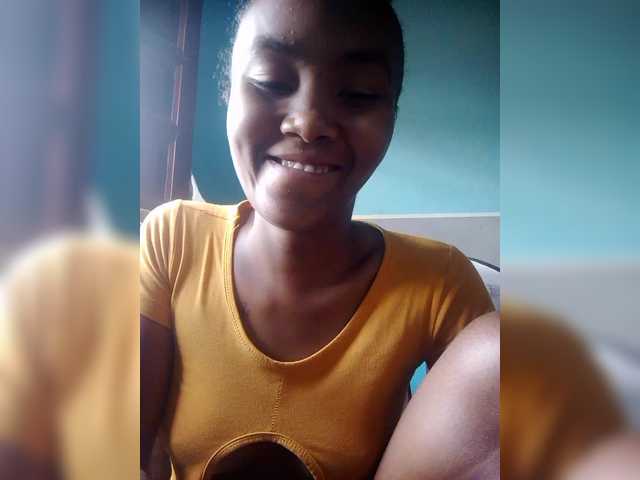 Stella11's BongaCams show and profile