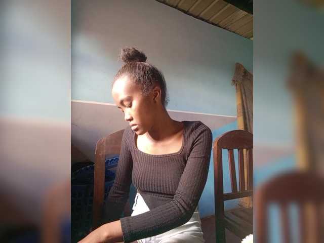 Stella11's BongaCams show and profile